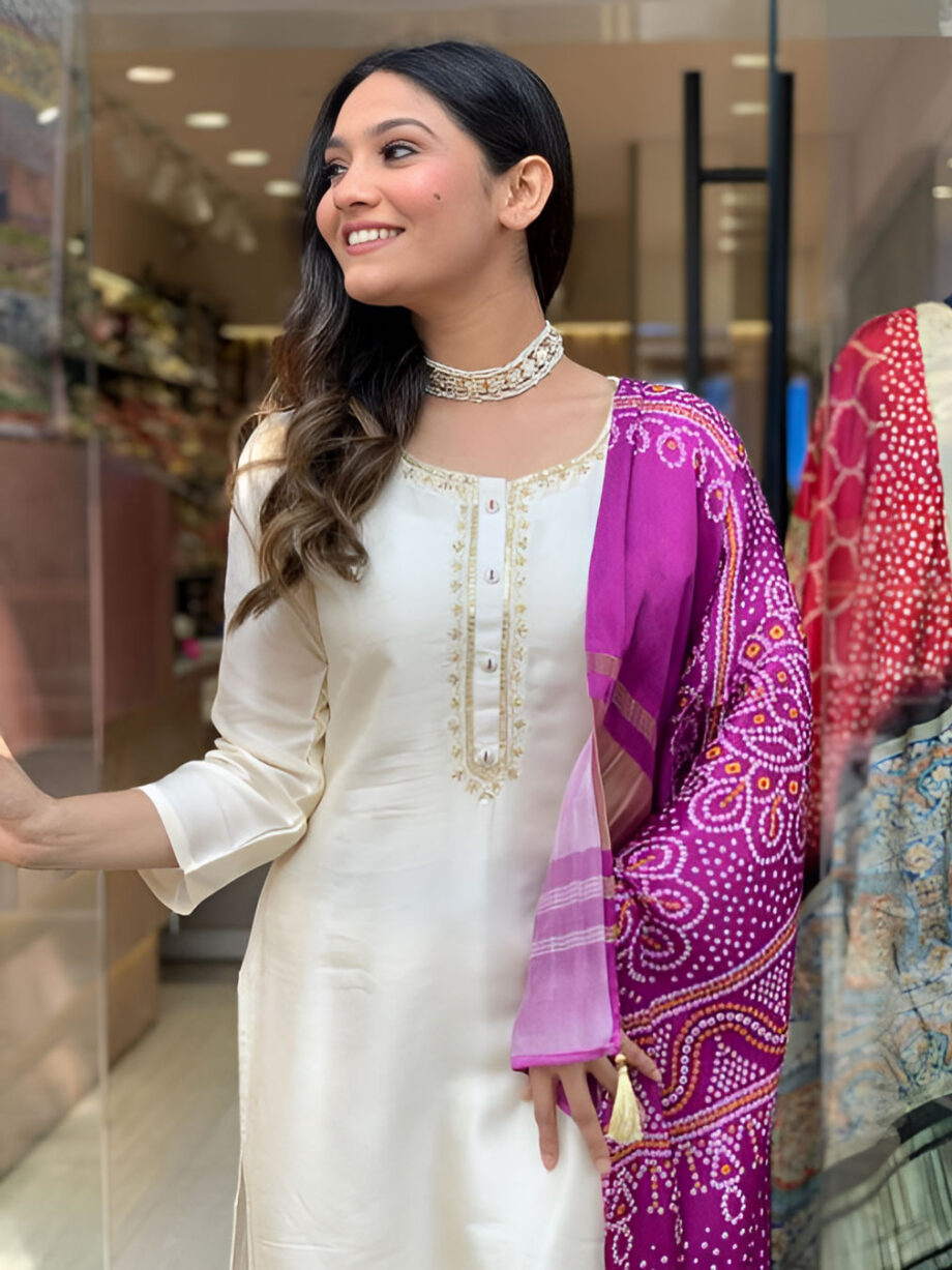 Cream Colour Viscose Chanderi Silk Suit Set